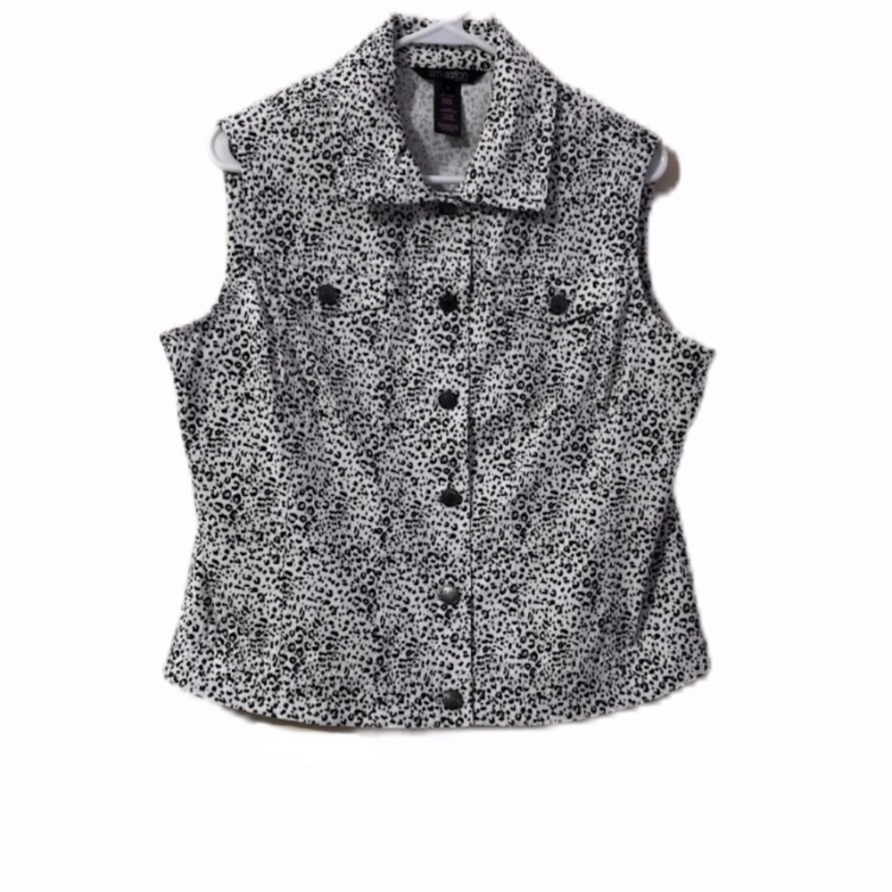 Multiples Black And White Women’s Vest Large